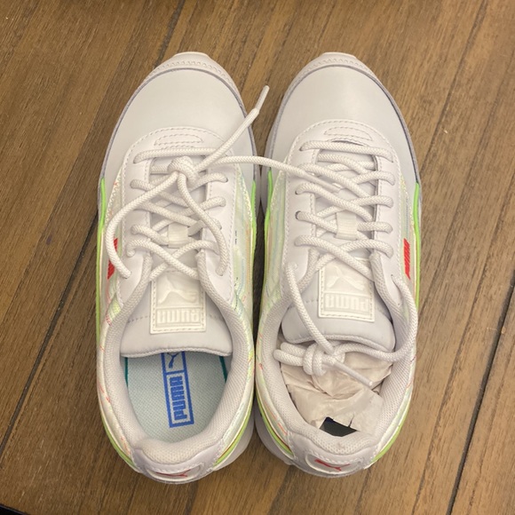 Puma Future Rider Double Sp Jr. Brand new, never worn, original box. Size 4C. - Picture 2 of 8